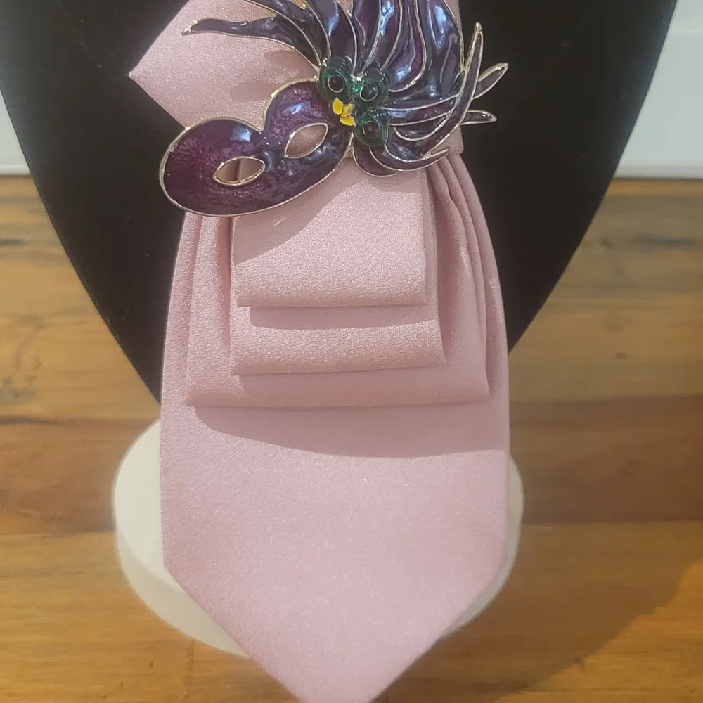 ALL TIED UP: Fashionable Ties - Picture 1 of 1